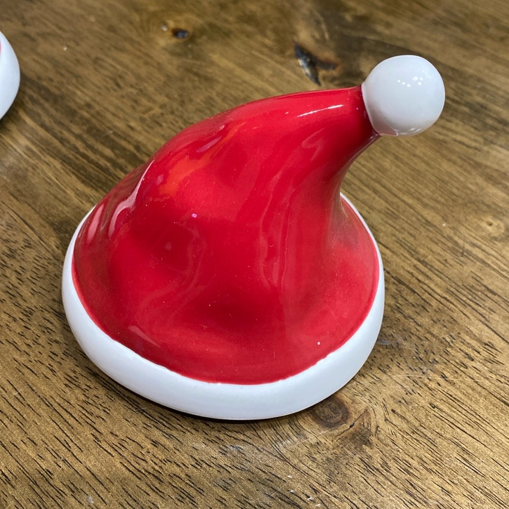 Rae Dunn Mug Topper Santa Hat